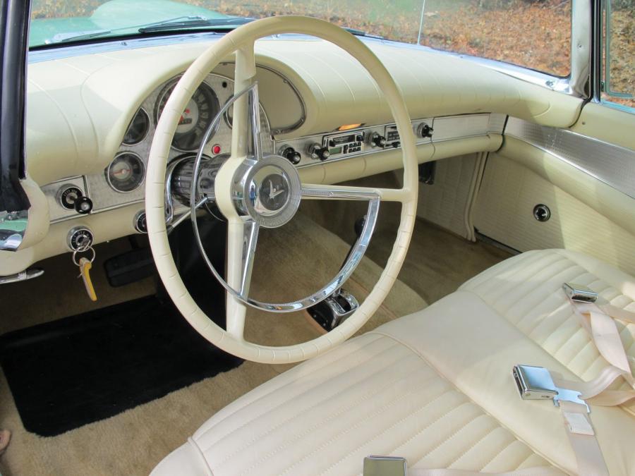  Ford Thunderbird 1957 года  (фото 41 из 86)